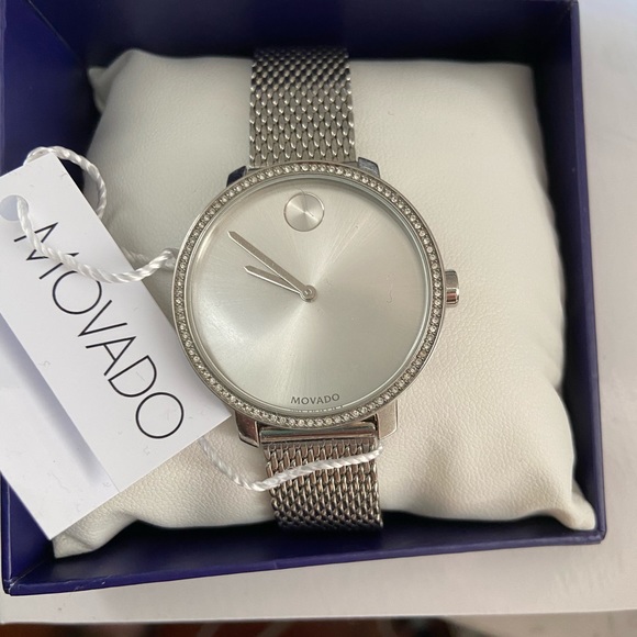 Movado diamonds watch - Picture 2 of 7